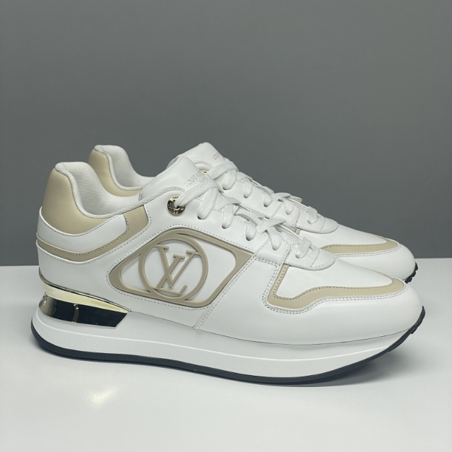 White Yellow Platform