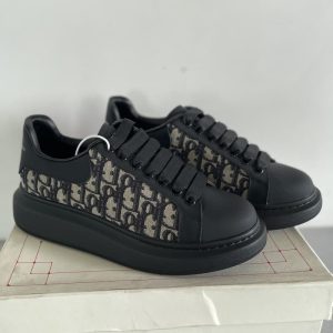 Dior Summer Breathable New Wave Brand Sports Casual Board Shoes Niche Fashion Hundred Fashion Shoes Non-slip Wear SH098