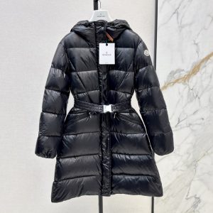 Moncler Best Quality Latest Autumn And Winter Hooded Waist Cinched Down Jacket FZ141