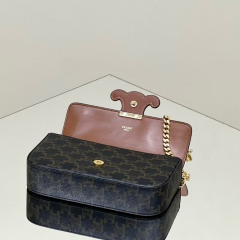 CELINE Best Quality Triomophe Embossed Underarm Bag Flap Chain Crossbody Bag 20.5x11