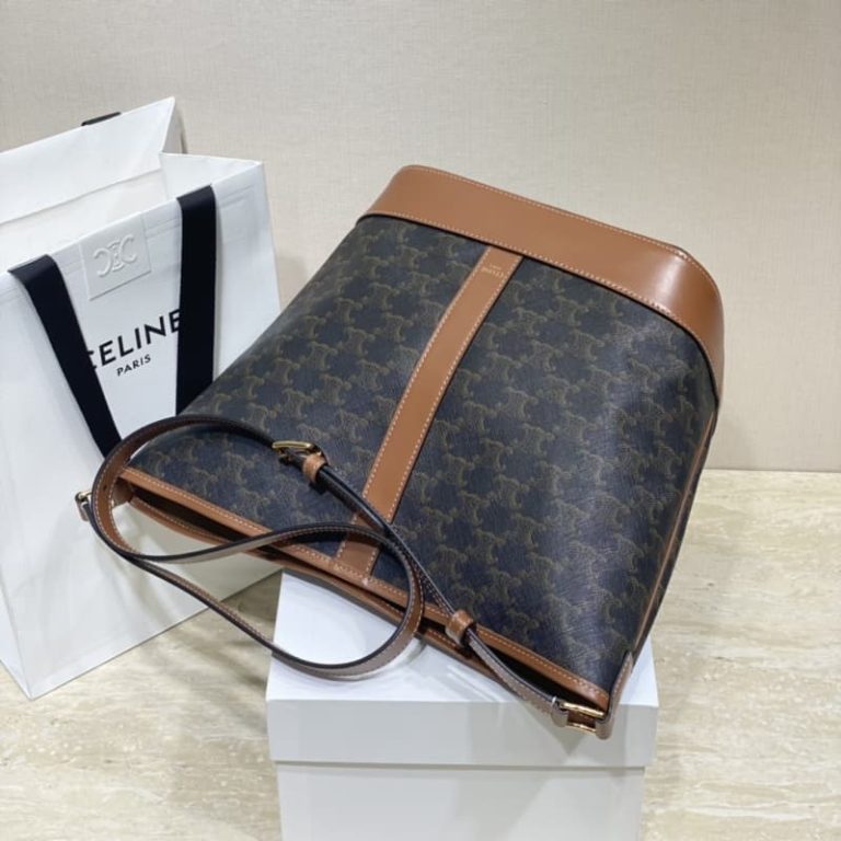CELINE Bucket In Triomphe Canvas-4