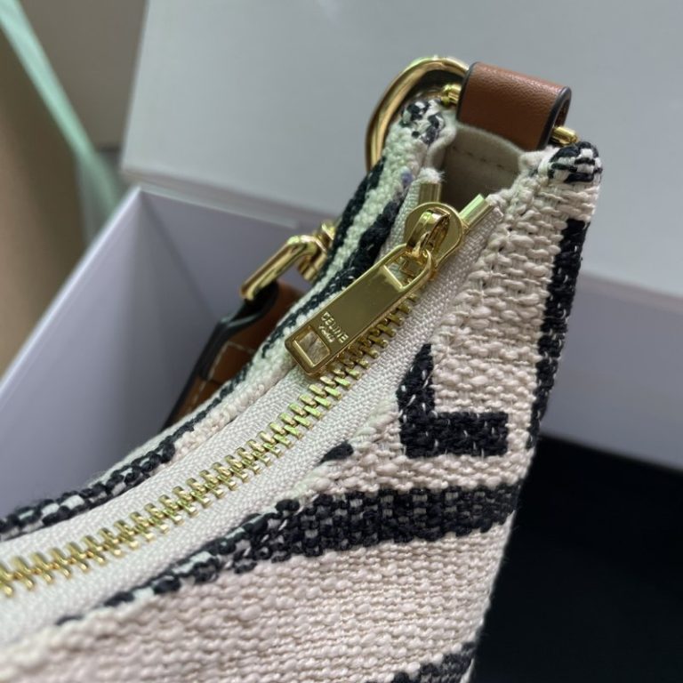 CELINE High Quality Single Shoulder Crescent Bag Underarm Bag Zipper Letter Woven 24x13cm LB119 (1)