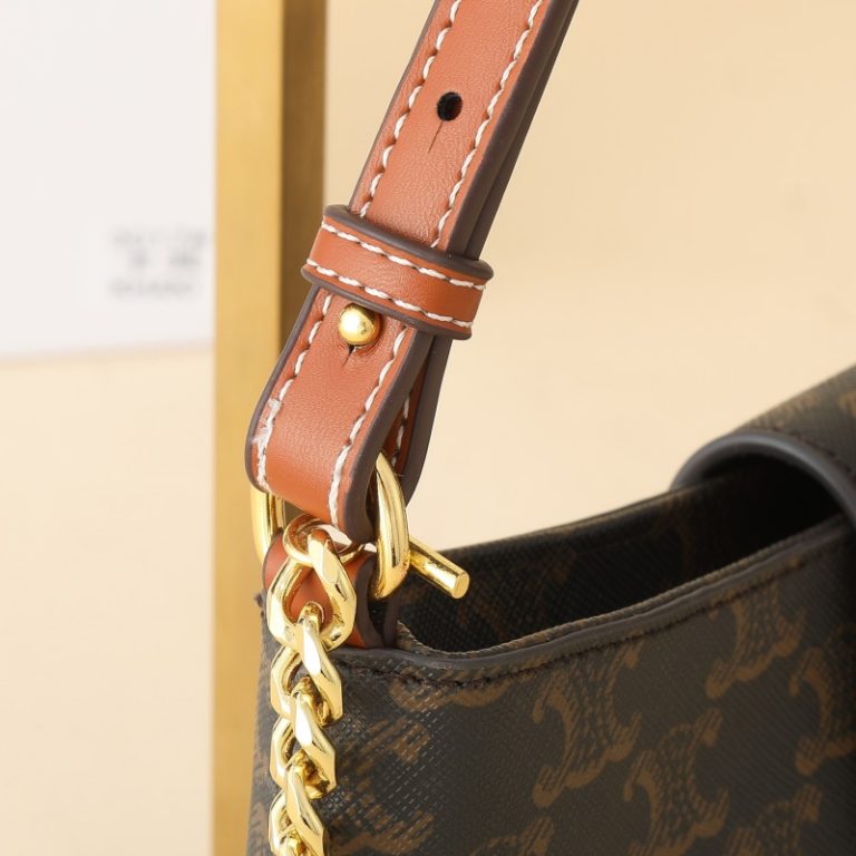 CELINE High Quality Underarm Bag Zipper Small Capacity Chain Crossbody Bag Buckle Letter Print 23x14cm LB112 (4)
