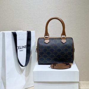 Celine best quality Triomphe Small Boston Bag 19.5*14*7cm LB163