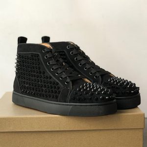 Christian Louboutin high quality mini ankle boots with rivets Black suede boots SH035