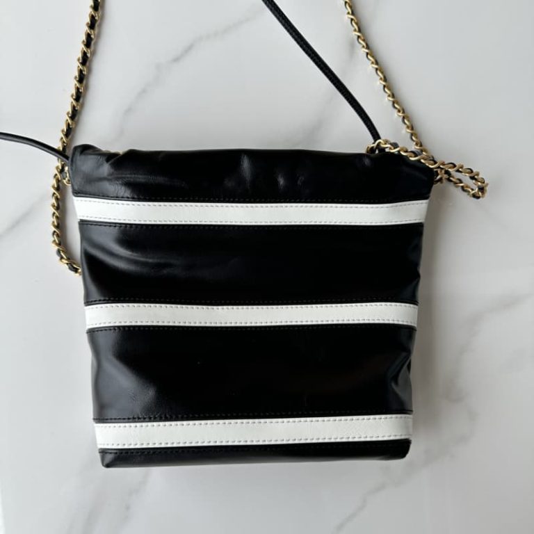 Classic shoulder leather shopping bag-4