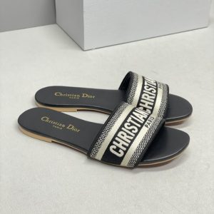 Dior High Quality Dway Black Embroidered Cotton Sandals Beige Black Edges Flat Bottom 35-43 SH016