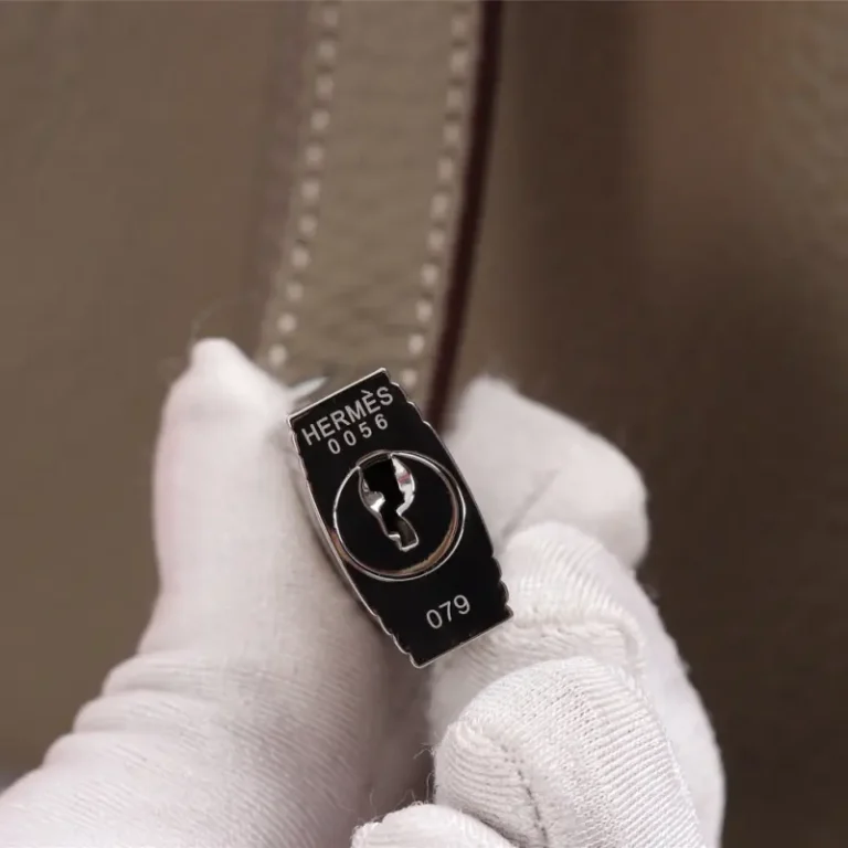 Hermes Taurillon Clemence Picotin Lock bag-3