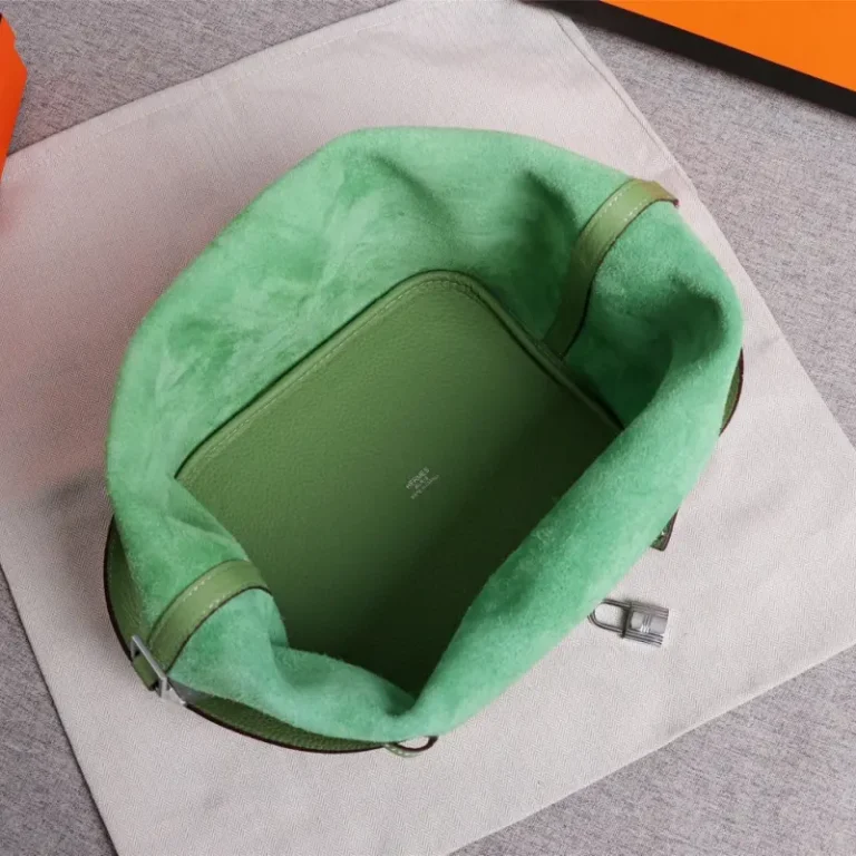 Hermes Taurillon Clemence Picotin Lock bag-4