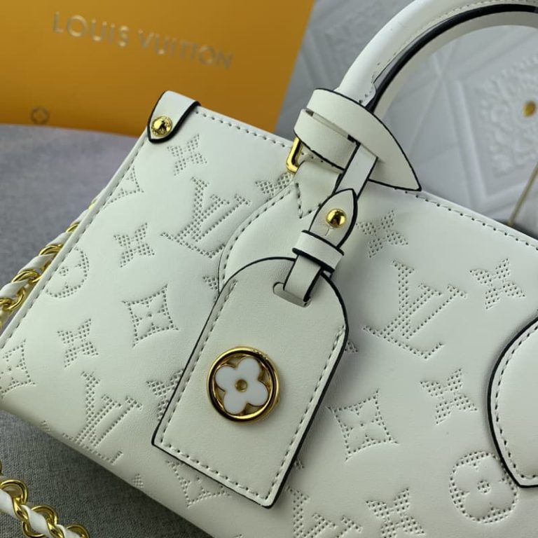Louis Vuitton OnTheGo East West Handbags-5