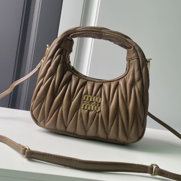 MiuiMiui handbag shoulder bag imported lambskin leather crossbody bag-4