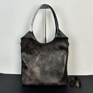 MiuiMiui women handbag fashion leather crossbody bag handbag 35*40*60CM LB226