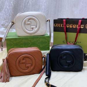 Gucci High quality Men Woman Leather Blondie Camera Bag Crossbody Bag Small Capacity Small Square Bag 21x15.5x5cm LB077