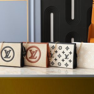 Louis Vuitton High Quality Men Woman Classic Raffia Clutch Cosmetic Bag Shoulder Crossbody Bag 9.8 x 7.9 x 2.2cm LB070