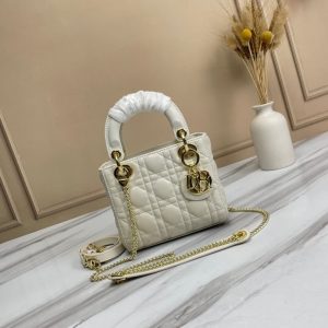 Christian Dior High Quality Lady Cannage Handbag small 17*15*7cm LB299