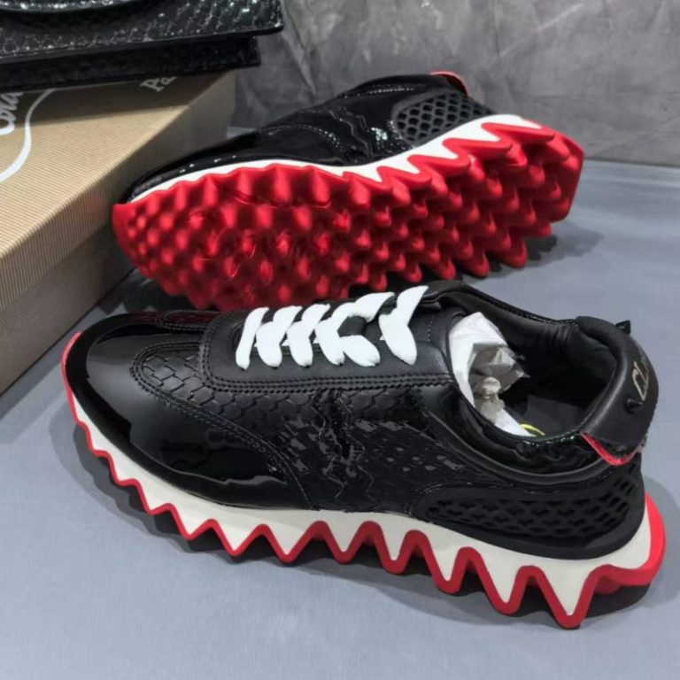 Christian Louboutin Loubishark Scale Leather Sneakers Men Women SH114 (2)