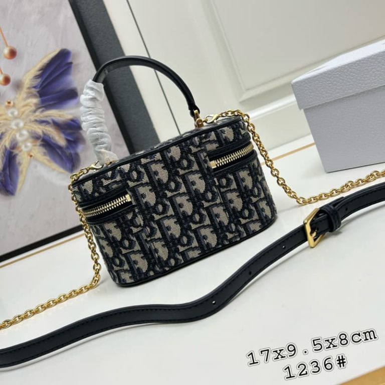 Dior 30 Montaigne Mini Vanity Jacquard-2