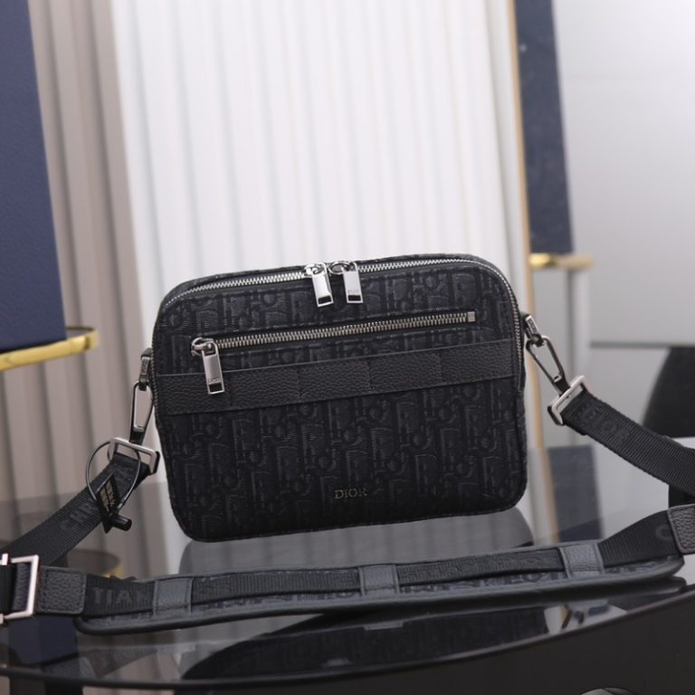 Dior Best Quality Men Safari Messenger Bag Black Lettering CHRISTIAN DIOR Shoulder Strap 22x15x6cm LB256 (5)