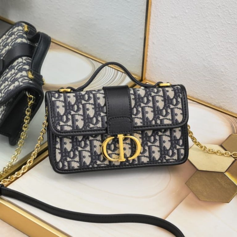 Dior High Quality Flap Design WomenWallet Shoulder Bag Crossbody Bag Carefully crafted in black smooth cowhide leather-3