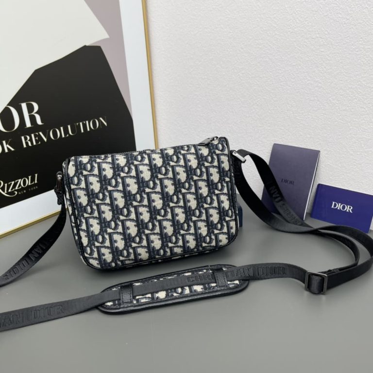 Dior High Quality Homme Oblique 8 Messenger Bag-2