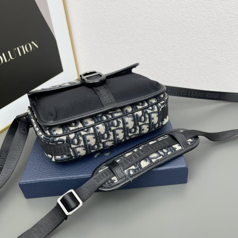 Dior High Quality Homme Oblique 8 Messenger Bag-3