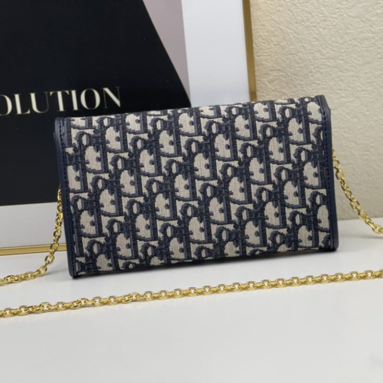 Dior High Quality Ladies Handbag Crossbody Bag Shoulder Bag Wallet Shopping Tote Purse Wallet 21