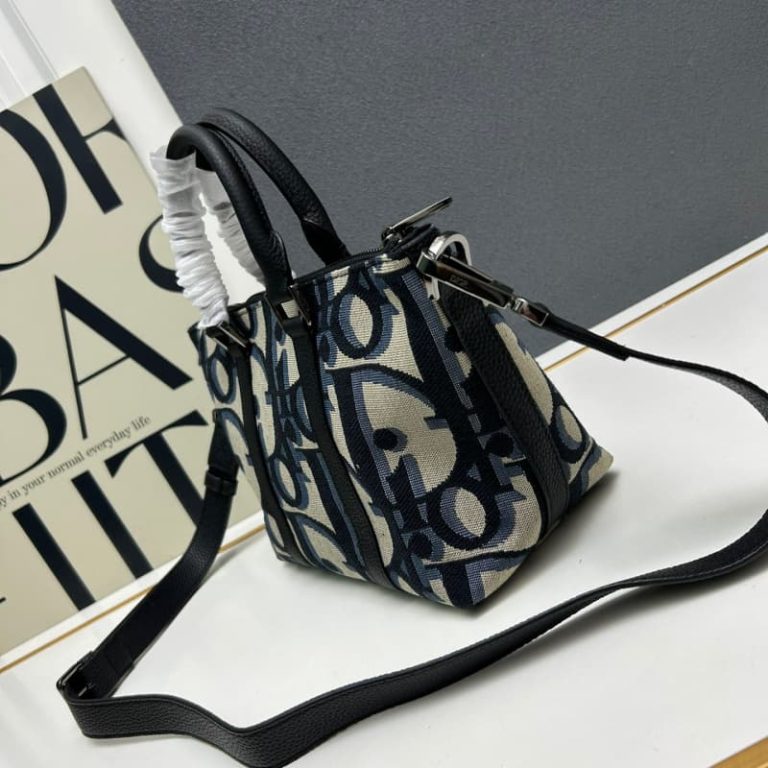 Dior High Quality Weekender 25 handbag-2