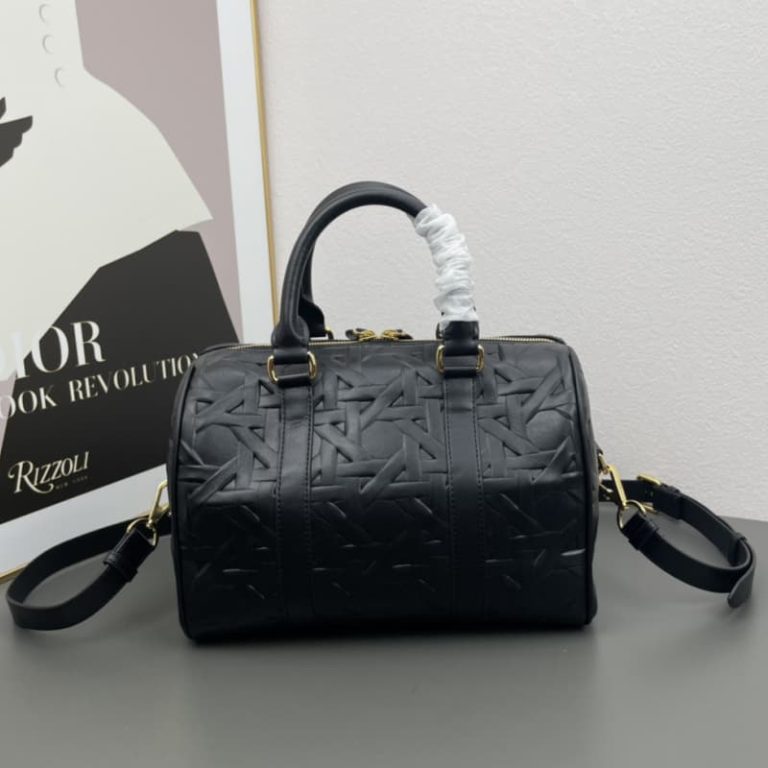 Dior High Quality Women Leather Handbag Shoulder Bag Gold Finish Star Embellishment 251916CM-2
