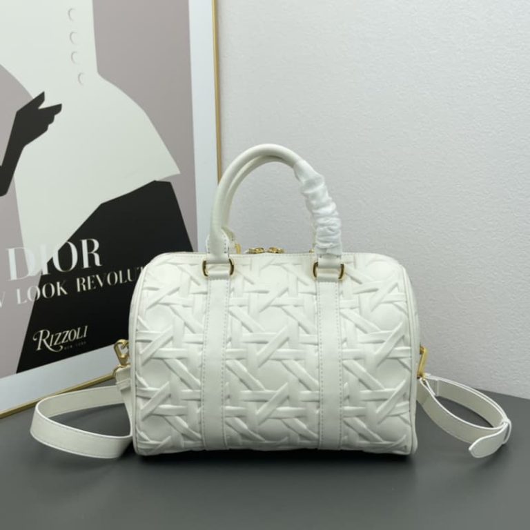 Dior High Quality Women Leather Handbag Shoulder Bag Gold Finish Star Embellishment 251916CM-4