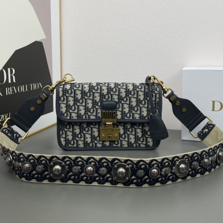 Dior High Quality WomenLeather Handbag Letter Twill Embroidered Canvas Classic Flap Design Crossbody 23CM-1
