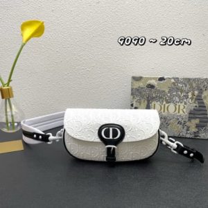 Dior High quality New vintage bag Women shoulder bag Letter printed pattern Metal CD logo 20*13*5CM LB317