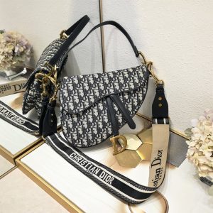 Dior High quality men and women saddle bags for everyday wear Hand carry or shoulder carry Black White 25.5*20*6.5CM LB341