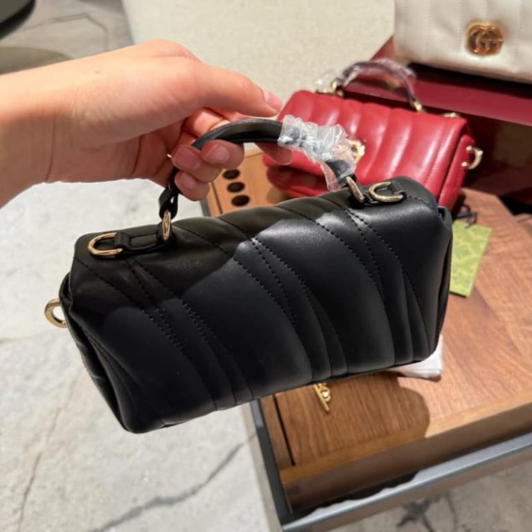 Dior High quality women mini shoulder bag Front metal logo embellishment Quilted pattern fluffy leather-5