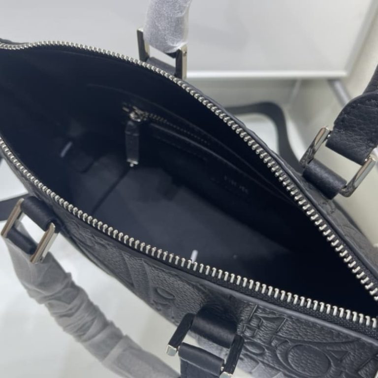 Dior high quality ladies fine handbag shoulder bag large capacity front metal overlay brass Dior logo-5