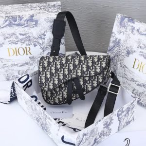 Dior high-quality men bag of three single shoulder clutch bodypack early spring series saddle saddle bag 21*16*3CM LB316