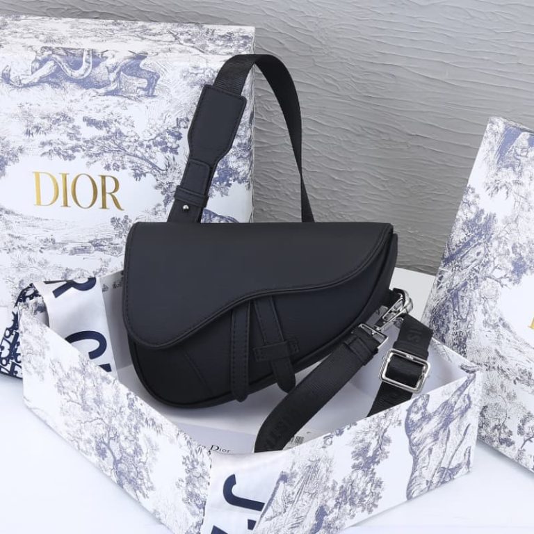 Dior high-quality men bag of three single shoulder clutch bodypack early spring series saddle saddle bag-5