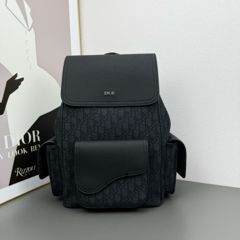 Dior high quality saddle backpack Front flap saddle pocket Large capacity Metal overlay brass Dior logo on front-2
