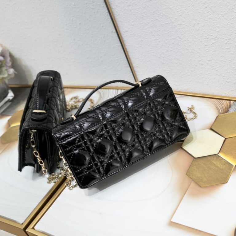 Dior high quality women handbag shoulder bag with rattan pattern Double flap closure Detachable chain with bead embellishment-6