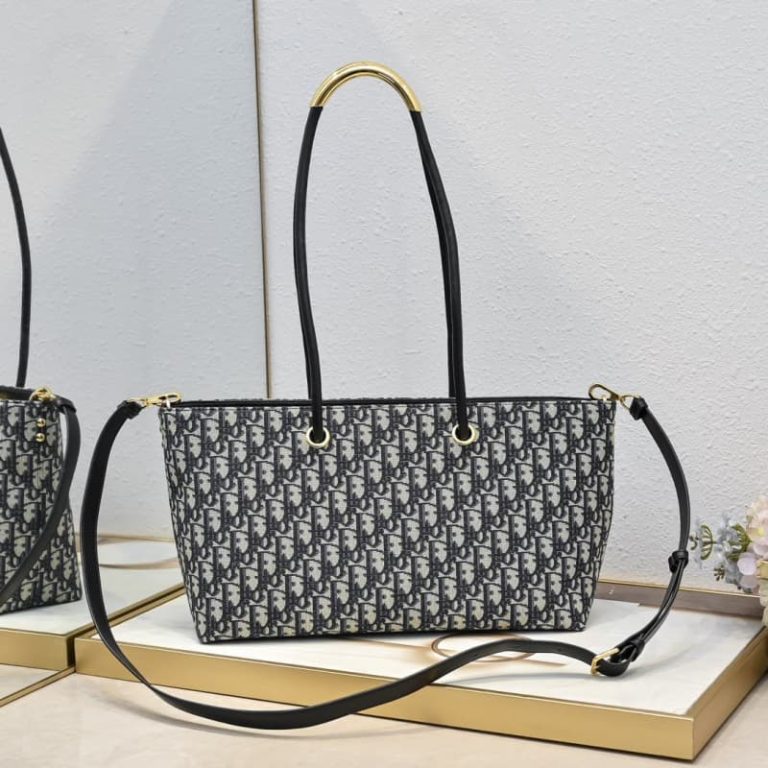 Dior high quality women handbags oversized rattan checkered stitching vintage finish metal decoration-1