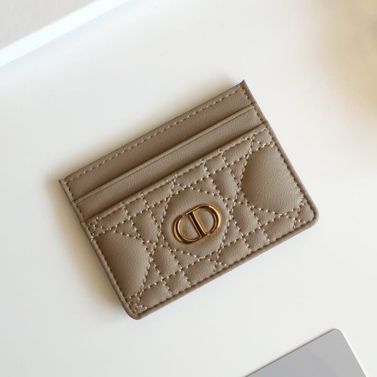 Dior high quality women wallet crafted in soft cowhide leather embellished with “CD” logo-6