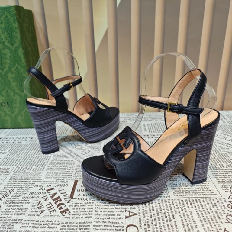 Gucci Women'S Interlocking G Sandal In Black-4