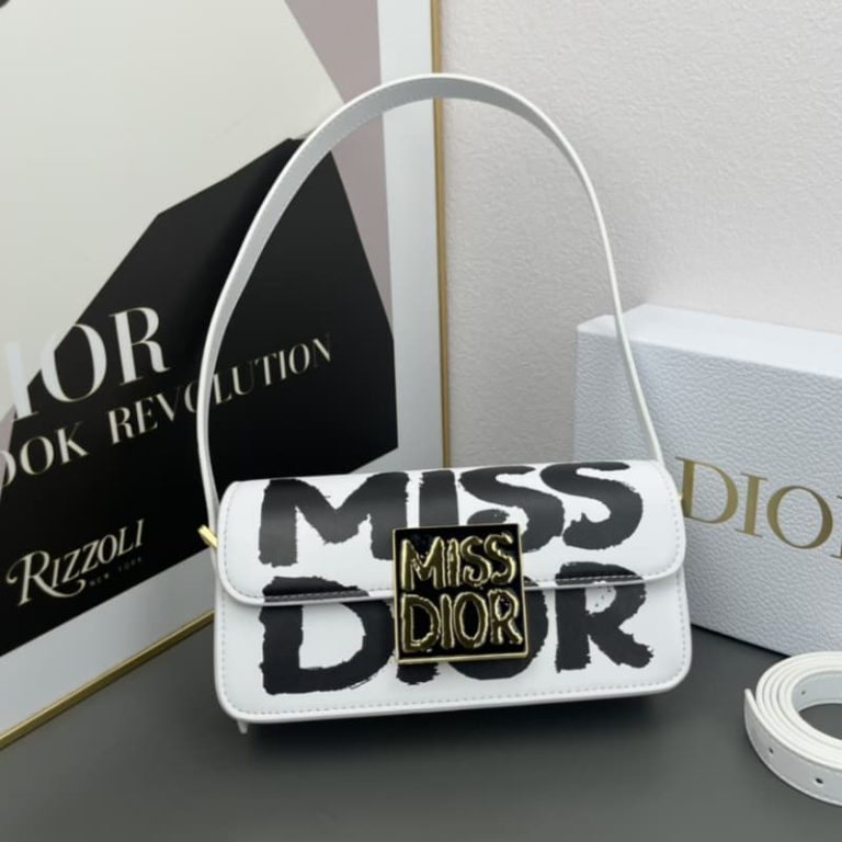 Miss Dior High quality metal plaque magnetic flap design shoulder bag crossbody bag black white red-3