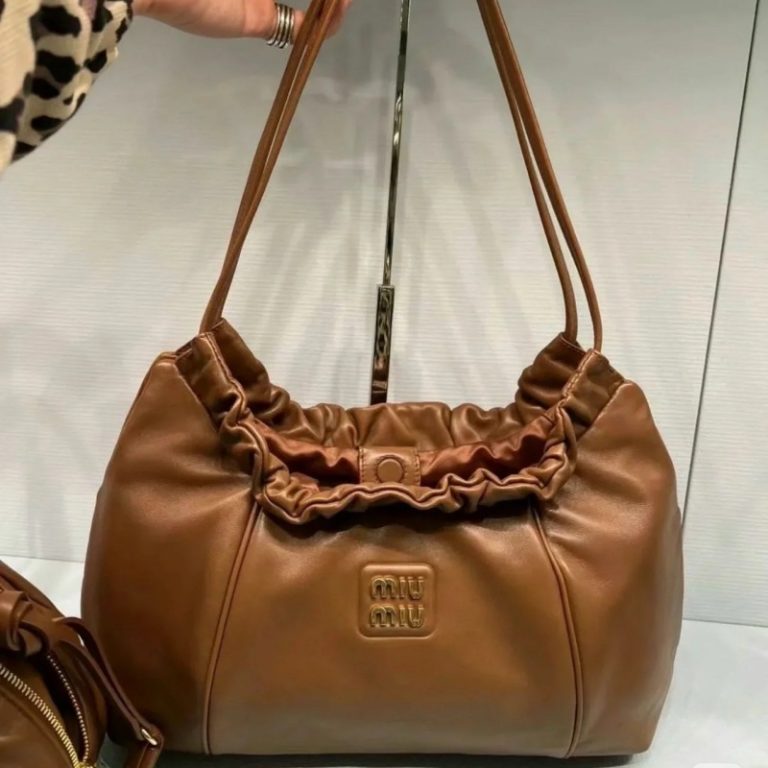 MiuMiu High Quality Women's Drawstring pleated cloud bag shoulder handbag 36x18x9cm LB254 (3)