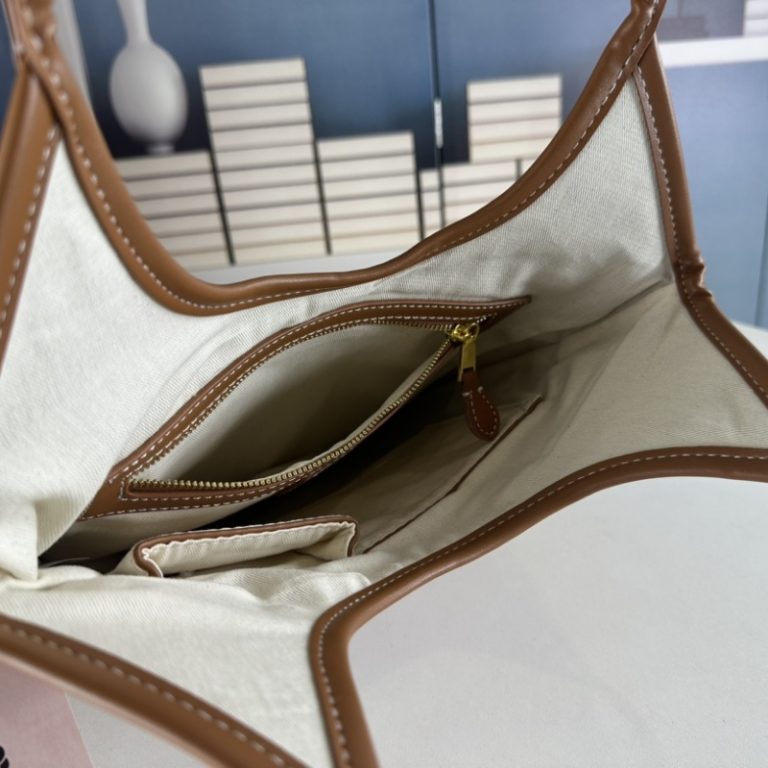 MiuMiu High Quality Women's Tote Bag Large Capacity Cowhide Shoulder Bag 30x36cm LB253 (2)