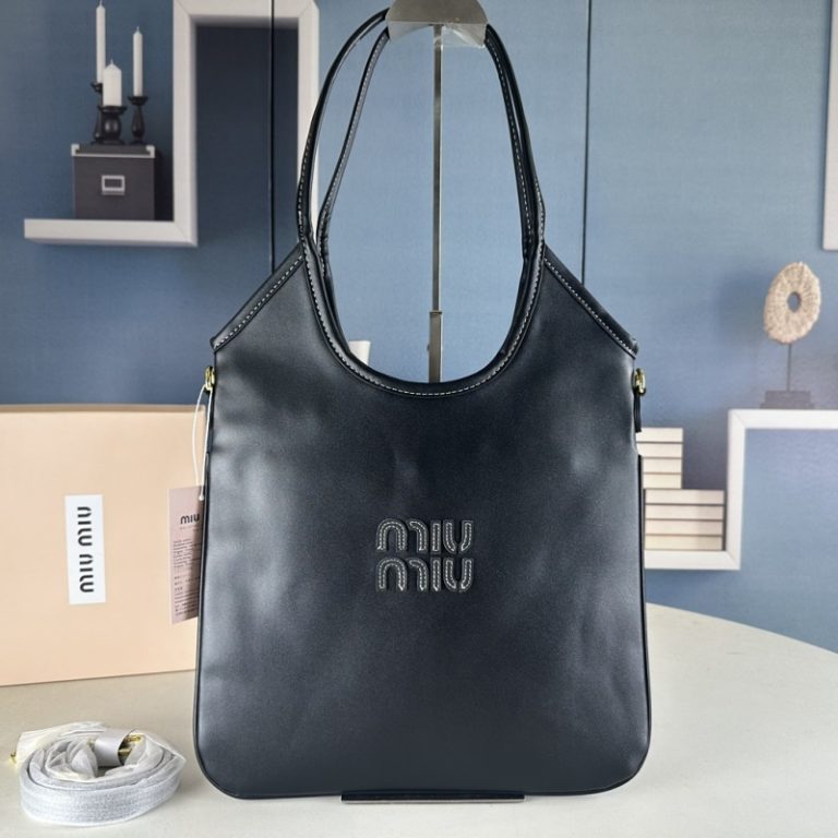 MiuMiu High Quality Women's Tote Bag Large Capacity Cowhide Shoulder Bag 30x36cm LB253 (4)