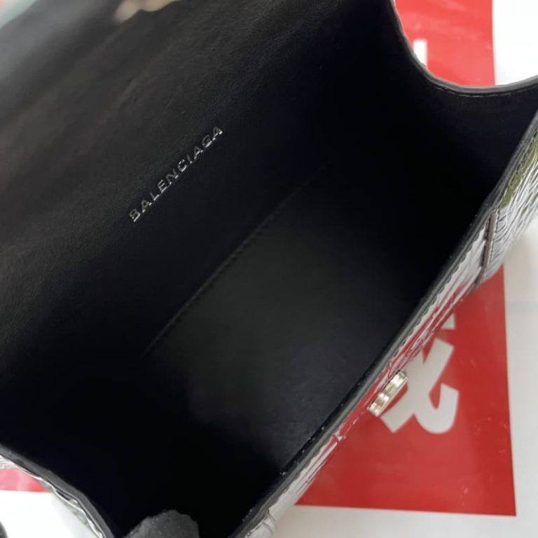 BALENCIAGA best quality Women shoulder bag Tote bag Flap design Front with logo metal decoration-11