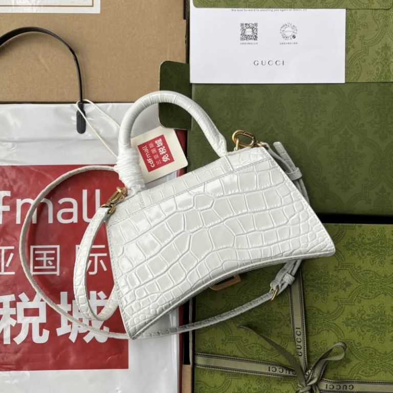 BALENCIAGA best quality Women shoulder bag Tote bag Flap design Front with logo metal decoration-4