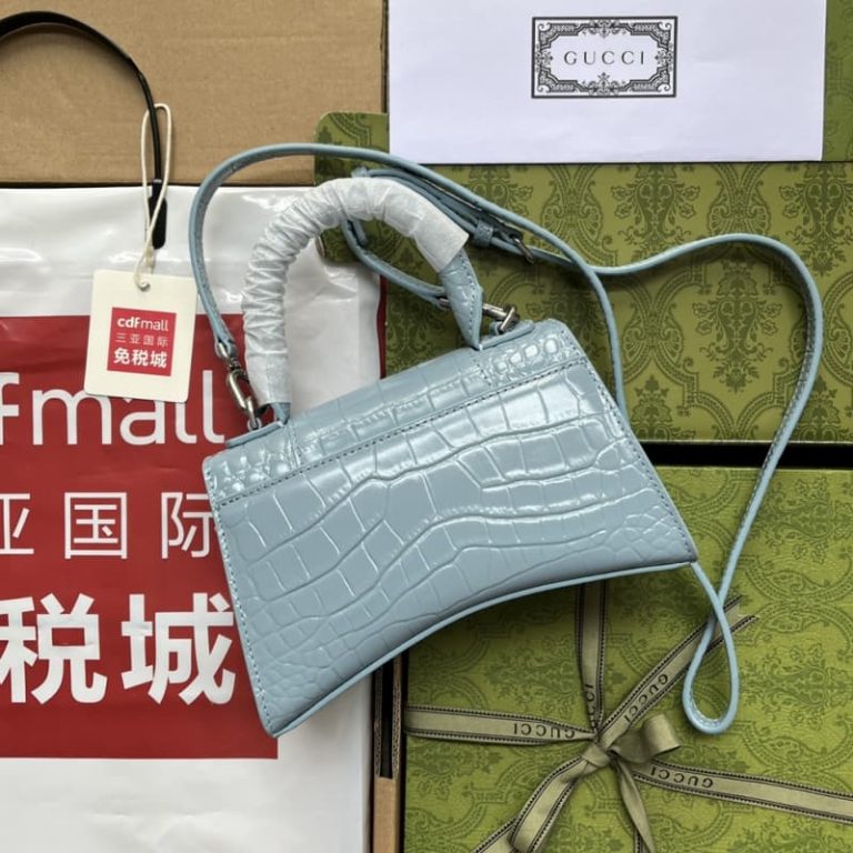 BALENCIAGA best quality Women shoulder bag Tote bag Flap design Front with logo metal decoration-6