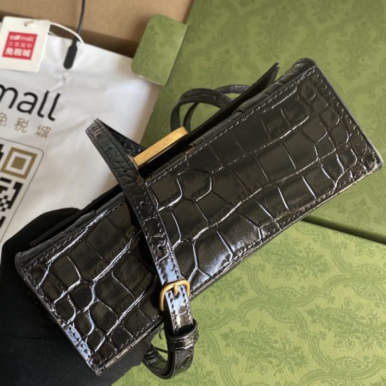 BALENCIAGA best quality Women shoulder bag Tote bag Flap design Front with logo metal decoration-9