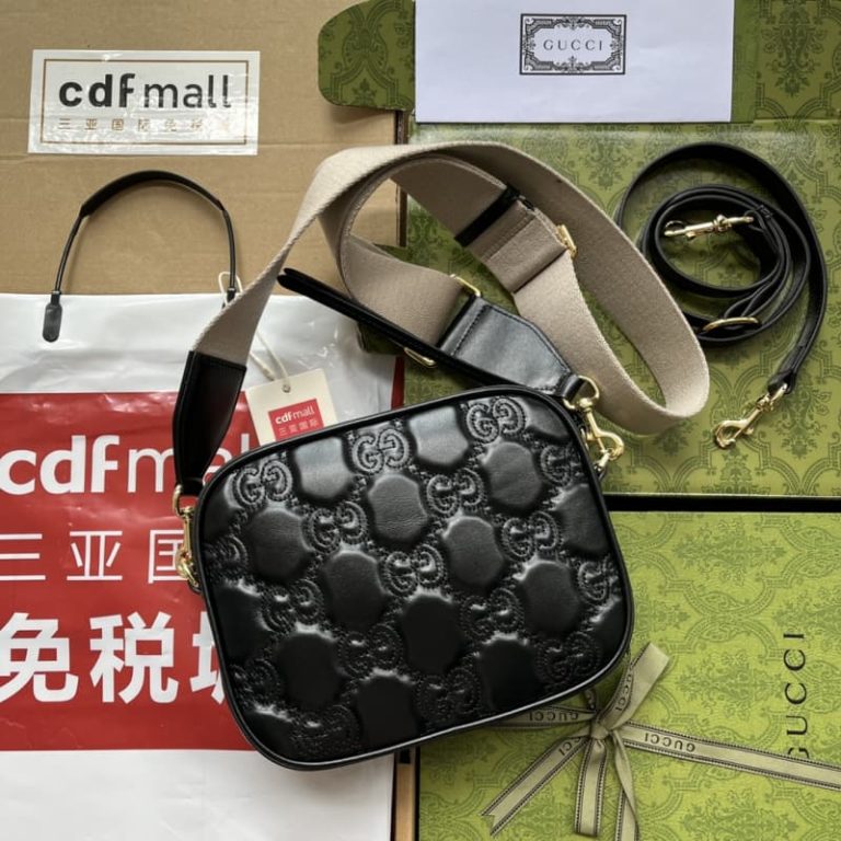 GUCCI GG Matelasse Shoulder Bag-2